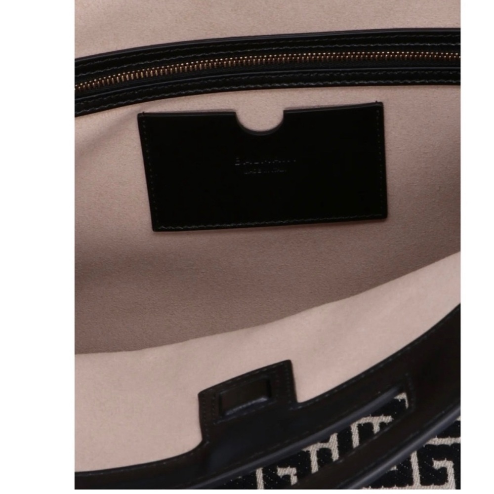Balmain beautiful bag from Neiman Marcus nwt - Picture 6 of 12